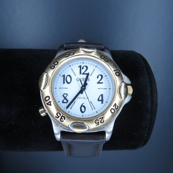 Women's Guess Watch - Picture 5 of 7